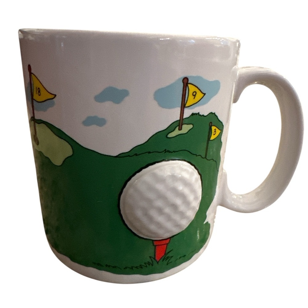 Vintage Russ Berrie 18 Hole Golf Golfer Ceramic Coffee Mug Cup 3-D Ball 3.5”